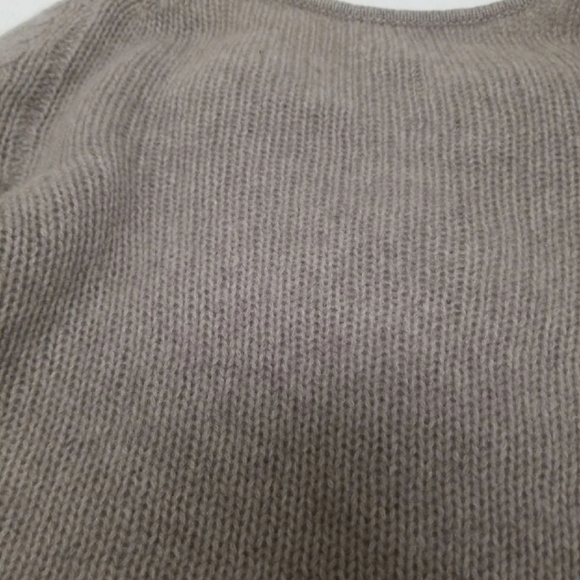 Laundry by Shelli Segal 100% Cashmere Sweater - Picture 6 of 6
